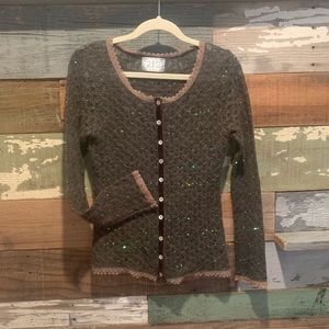 Vintage charm cardigan by:  213